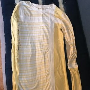 Lululemon top